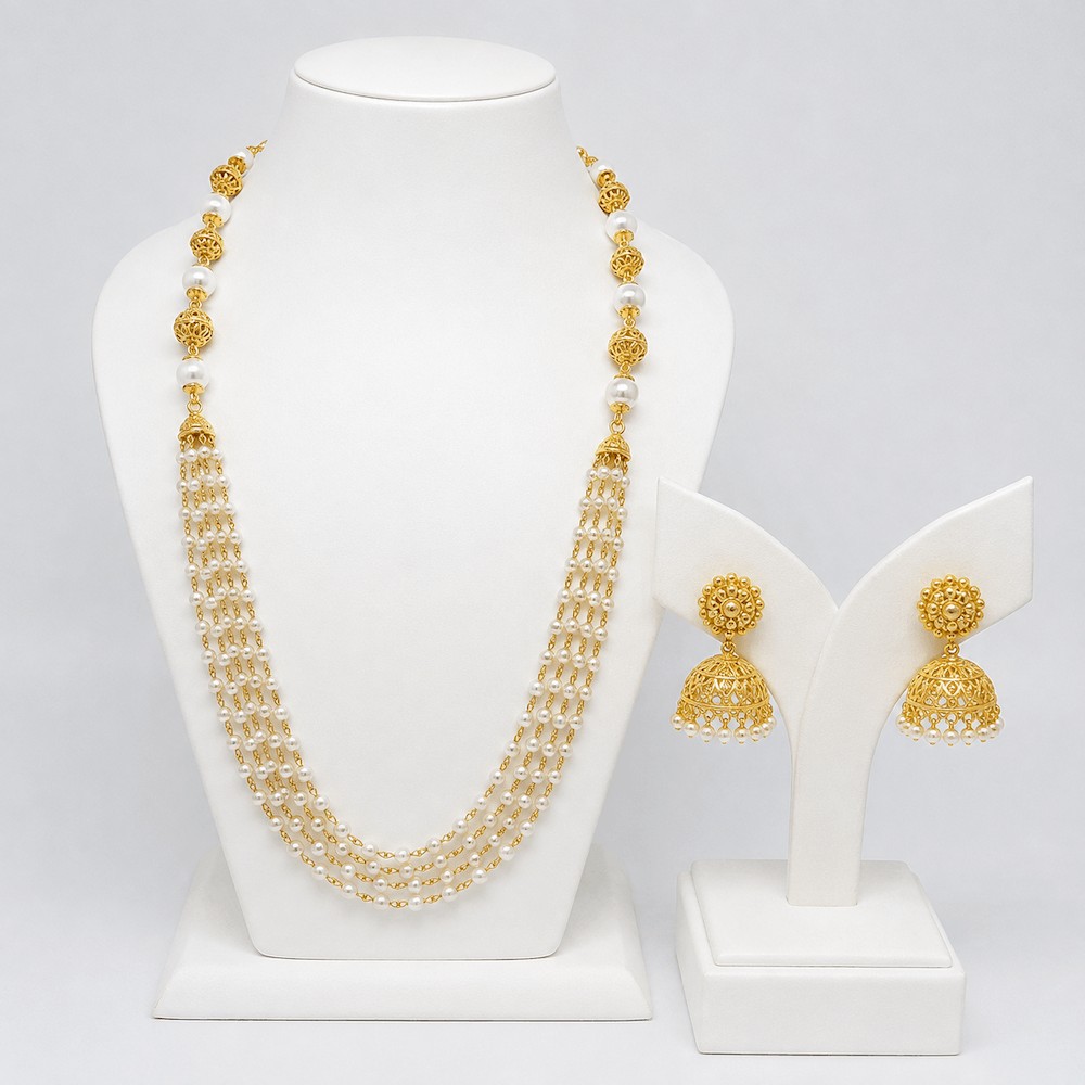 Gold necklaces and matching earrings available in Sydney
