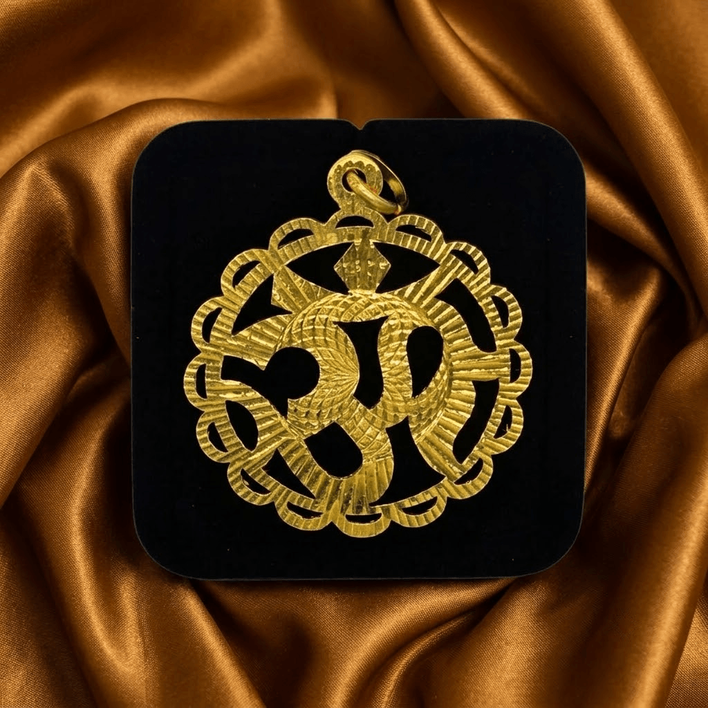 Indian and traditional gold pendants in Sydney